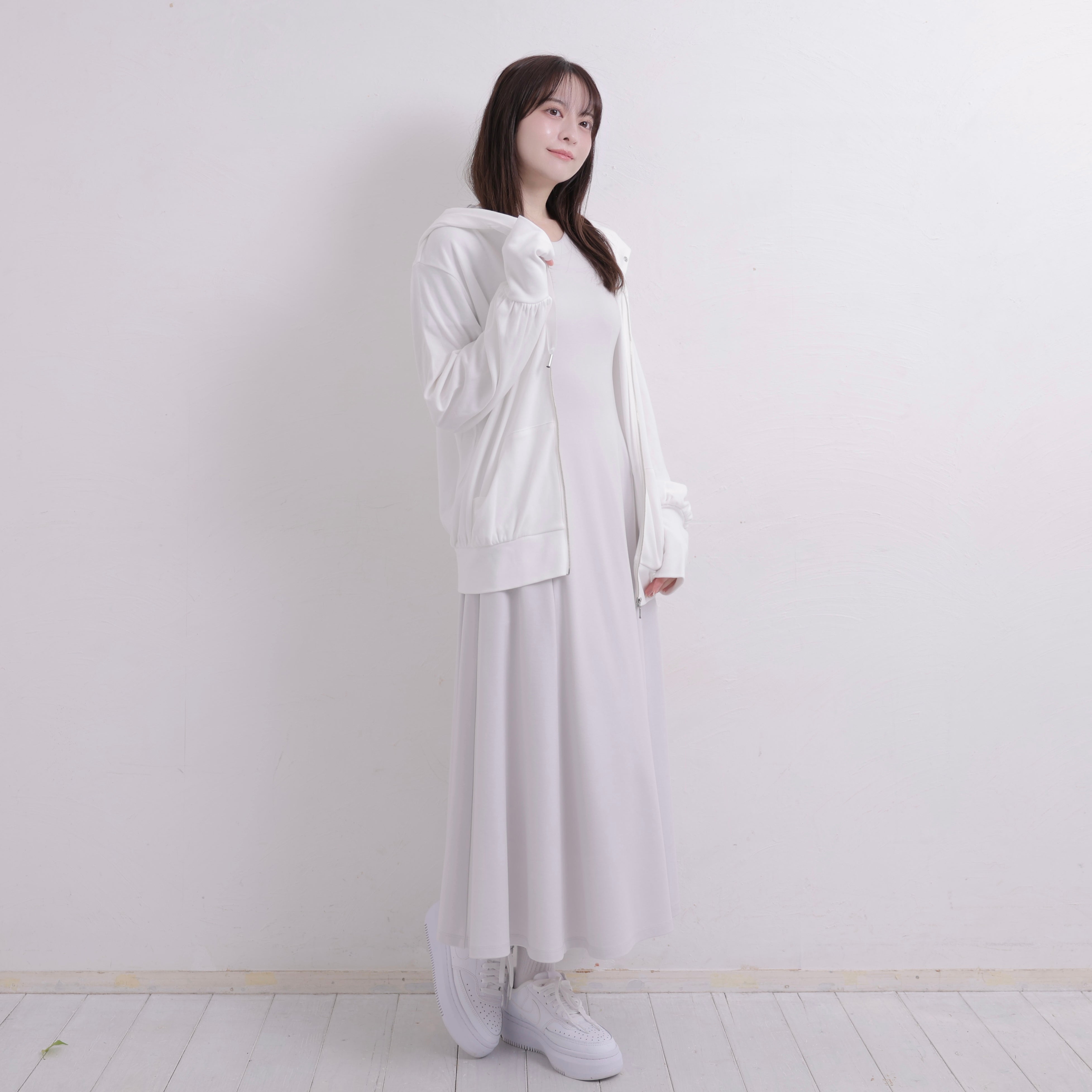 シロノサクラ。 UVパーカー シロノサクラ 〜夏雪草〜 公式】UVカットパーカー｜ 夏雪草 ｜ シロノサクラ。 – シロノサクラ